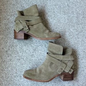 Ugg Suede Fashion Boots